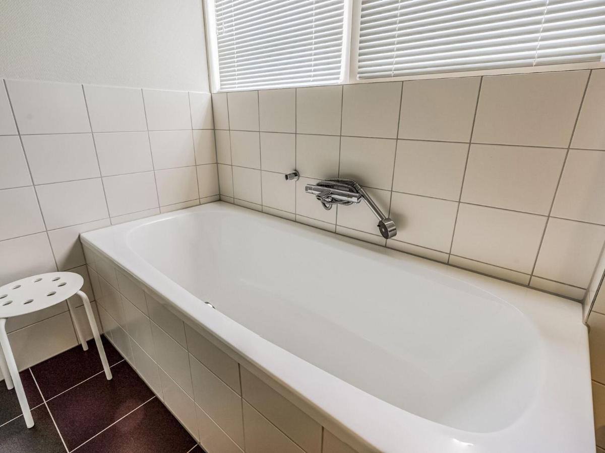 Cozy Detached House Near Breskens With Garden And Two Nice Terraces 외부 사진